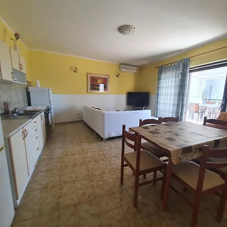 Apartamento Karlo *