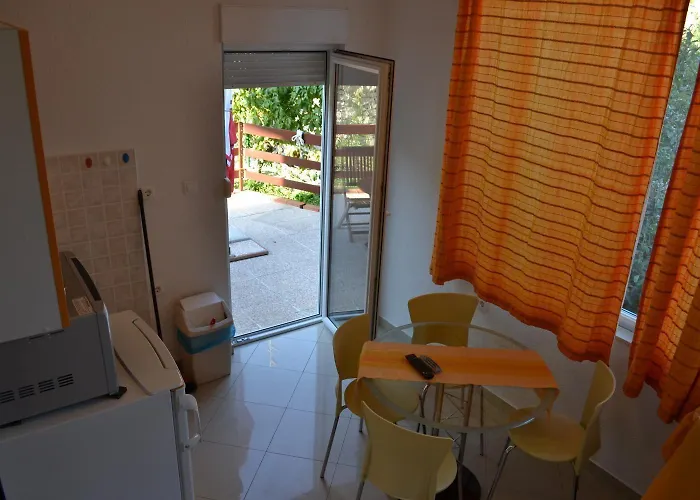 Karlo Apartamento Omiš